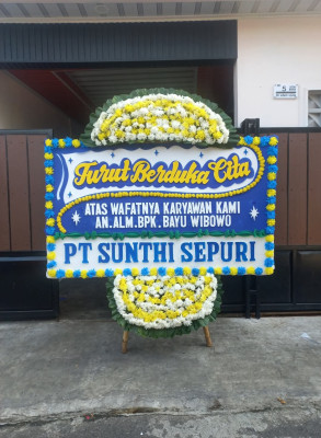 Papan Bunga Duka di Krueng Barona Jaya
