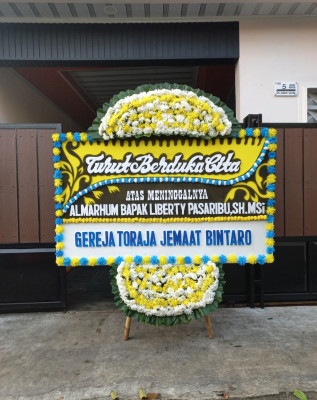 Papan Bunga Duka di Krueng Barona Jaya